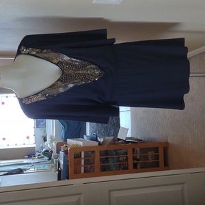 BNWT Bordeaux Los Angeles navy and silver beaded v neck batwing sleeve dress SML